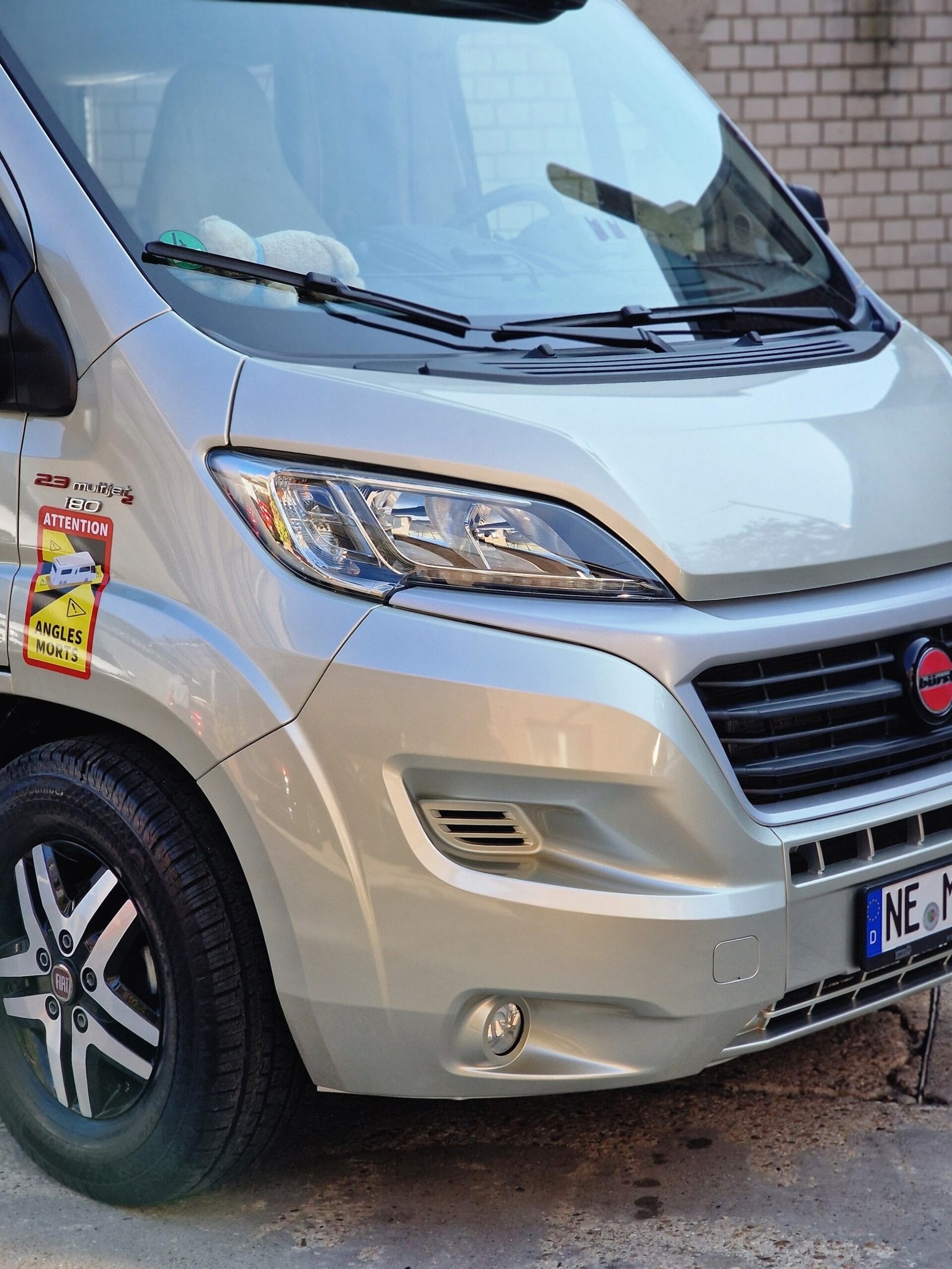 Wohnmobil und Caravan Aufbereitung Referenz 11 GF Lukas